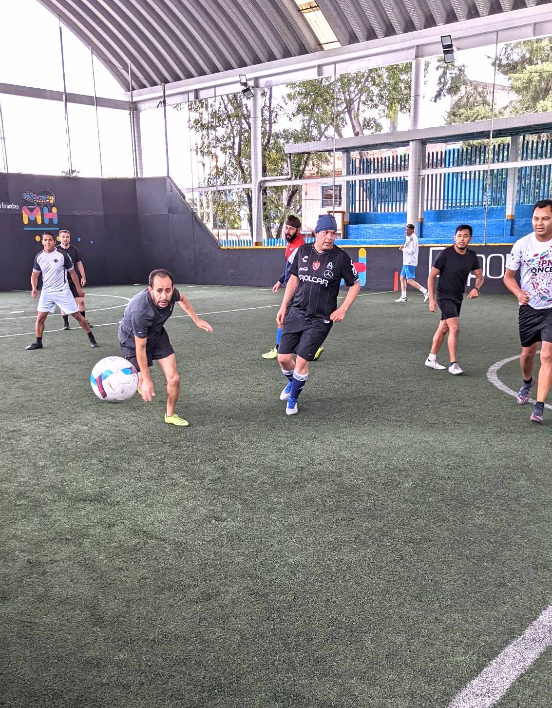 Los cracks del partido en Deportivo Constituyentes