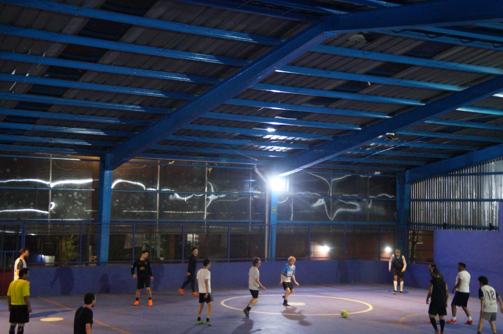 Jugadores en el Deportivo Tirso Hernández