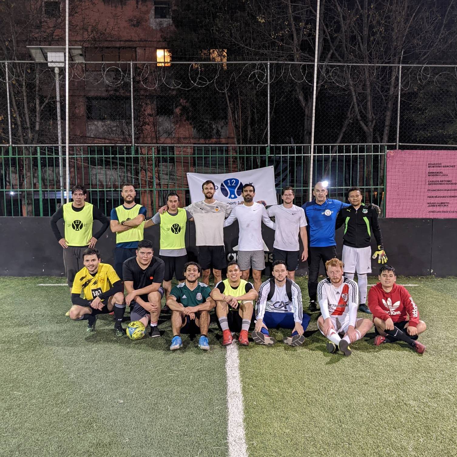 Los jugadores de las retas de fut rápido